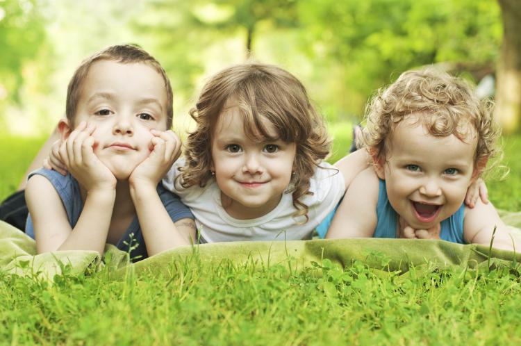 Thách thức và tình anh em